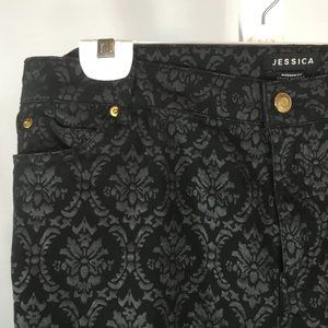 Black Skinny Jeans  (nearly new)